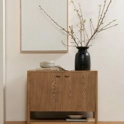 Lulu And Georgia New Laird Cabinet