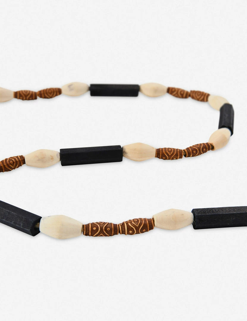 Lulu And Georgia Ivy Wood Garland Earth Tones