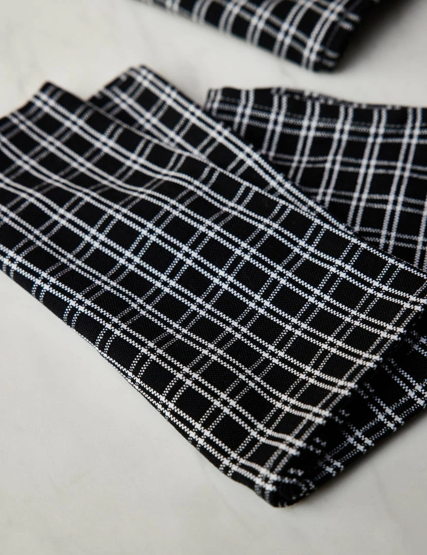 Lulu And Georgia Harrison Plaid Napkins (Set Of 4) By Heather Taylor Home Kitchen + Dining