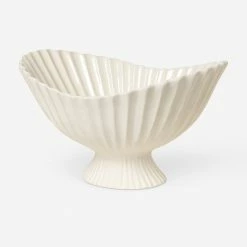 Lulu And Georgia Tropea Centerpiece