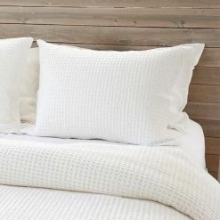 Lulu And Georgia Zuma Blanket By Pom Pom At Home